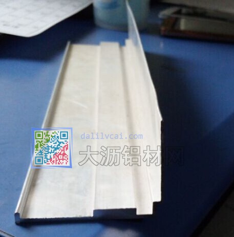 麻將機鋁型材