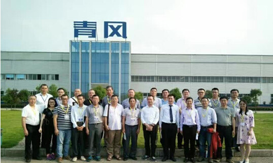 南海鋁型材協(xié)會(huì)參觀了陽(yáng)極氧化熱能利用技術(shù)案例