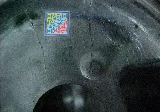 壓鑄鋁合金工藝之網(wǎng)狀毛翅(龜裂紋)缺陷圖